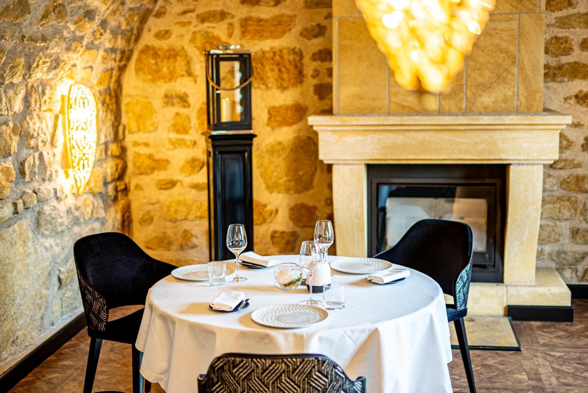 Domaine De La Klauss & Spa, Restaurant Gastronomique Le K Montenach エクステリア 写真